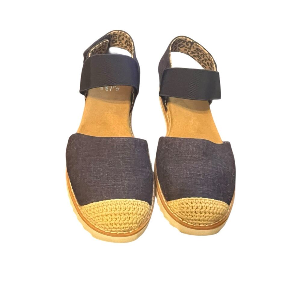 BOBS from Skechers Desert Kiss Wedge Sandals Navy Closed Toe Comfort Size 7